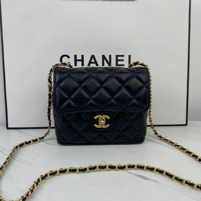 Chanel Handbags 853